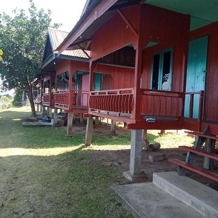 Mr. Phaos Riverview Guesthouse & Restaurant Ban Dondét Dış mekan fotoğraf