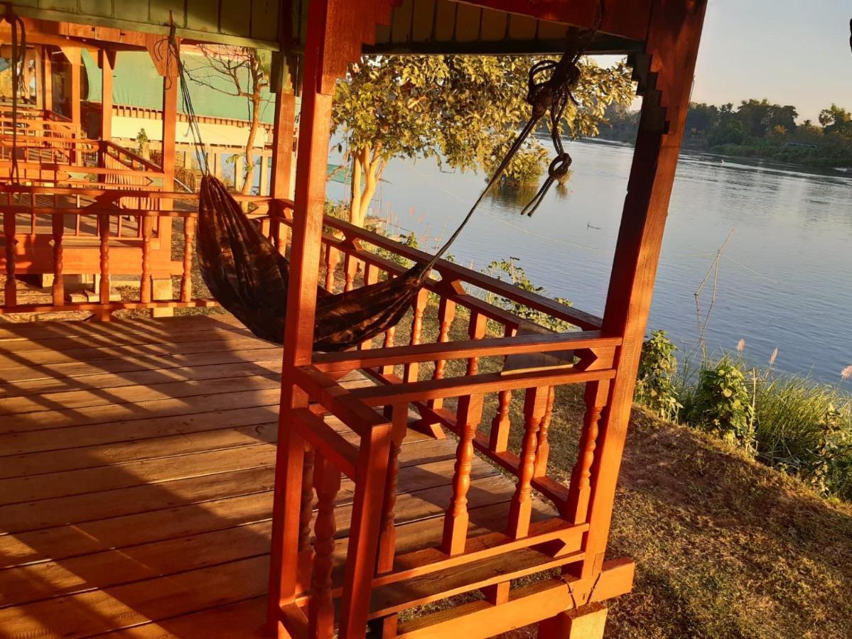 Mr. Phaos Riverview Guesthouse & Restaurant Ban Dondét Dış mekan fotoğraf